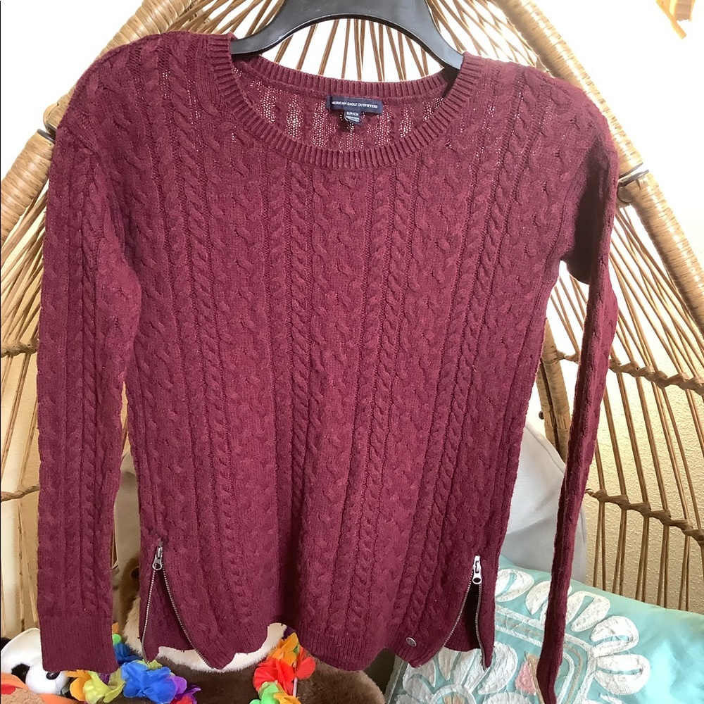 An American Eagle Sweater